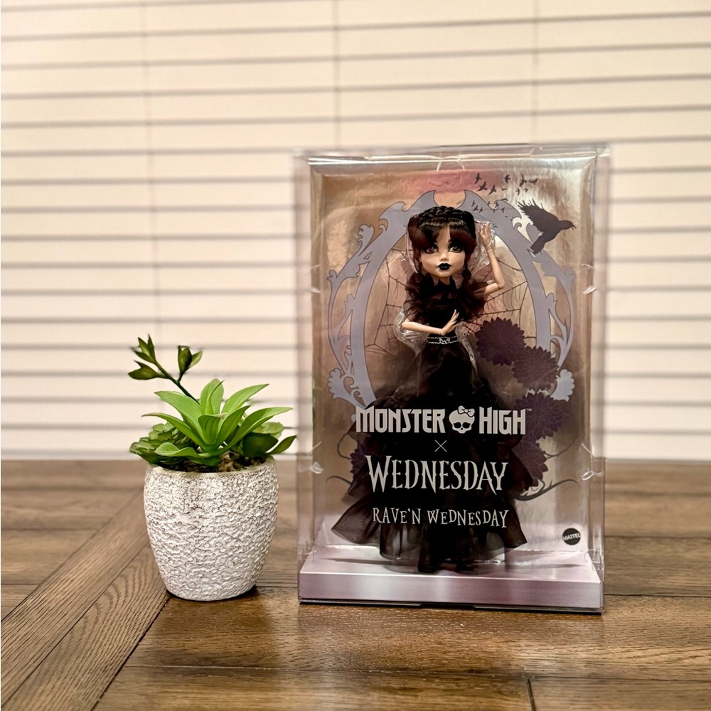 Exclusive Collector Monster High x Wednesday Adam’s Doll, Raven Wednesday